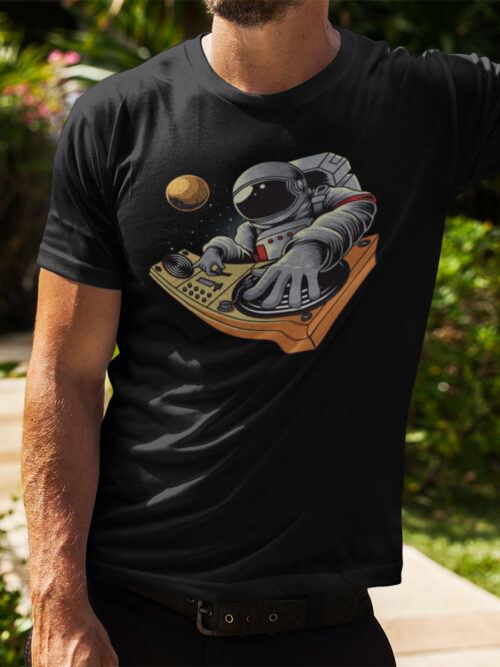 Тениска Space DJ
