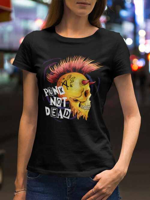 Дамска Тениска Punk not dead